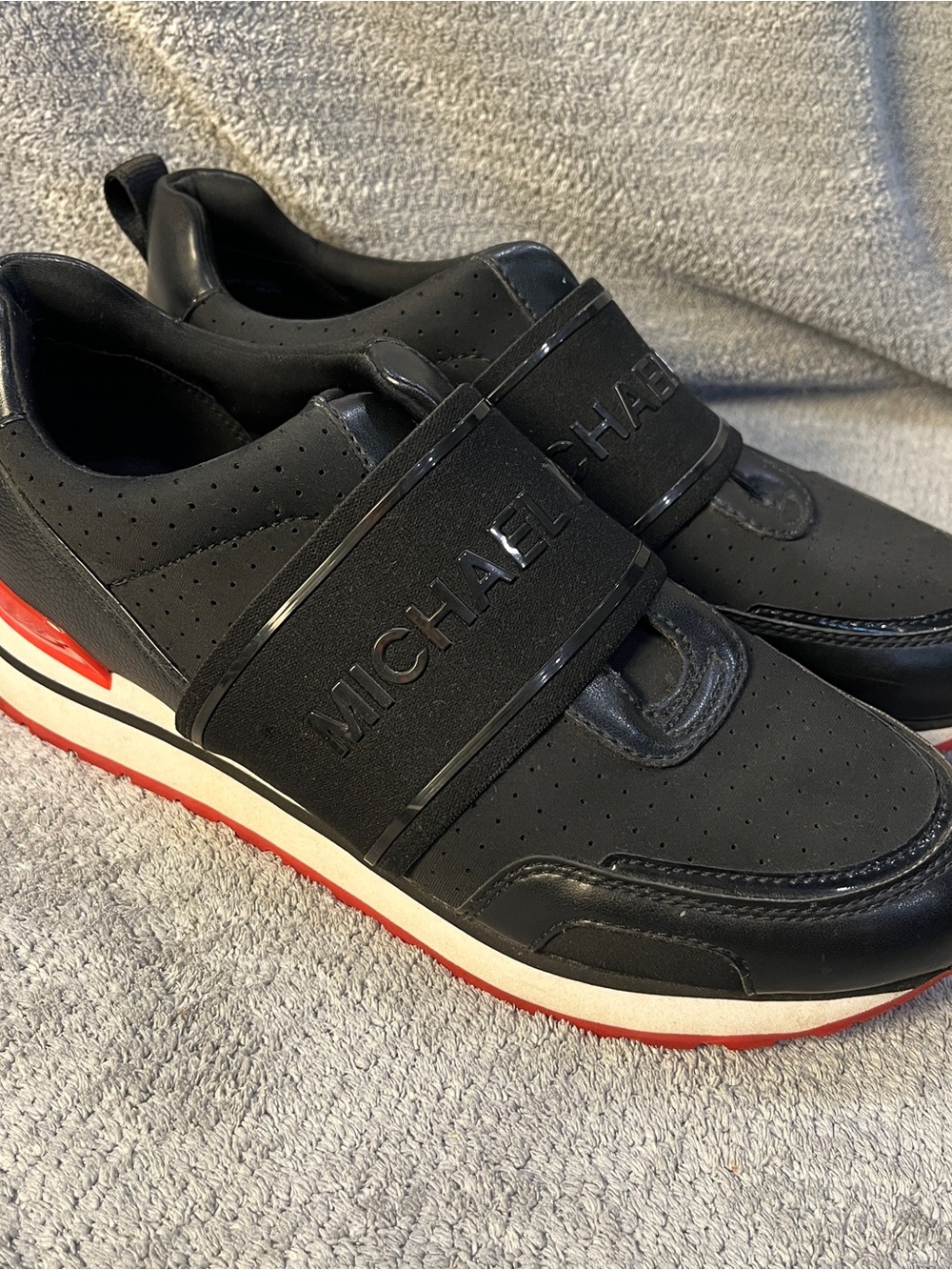 Michael Kors black and red teddi sneakers excellent women’s size 8
